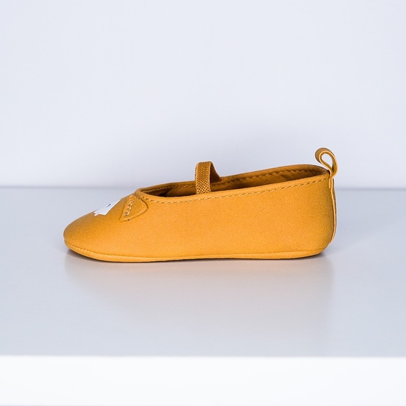 Infant Shoes - Picture 3 of 6